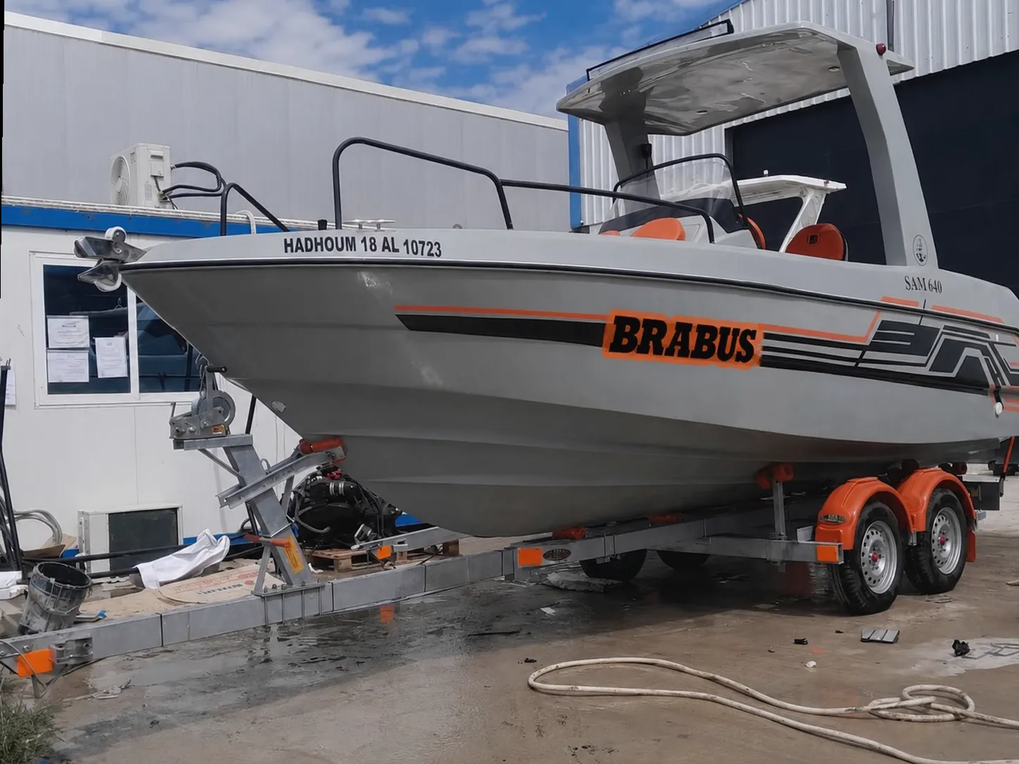 alquiler de barco sin licencia en Cambrils, Cataluña